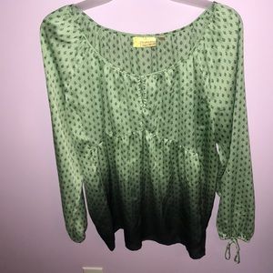 Ombré green shirt